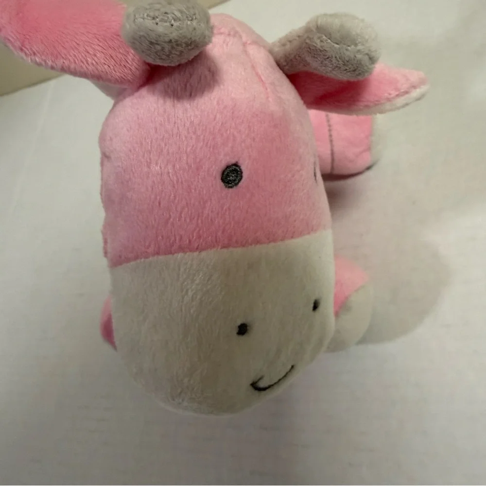 EUC Blankets & Beyond Pink Plush Giraffe Super Soft And Luxurious 10 Inch Lovie